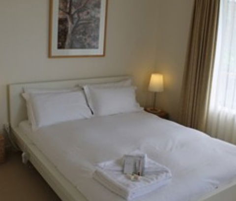 Cherry Tree Guesthouse - Schoolies Week Accommodation 1