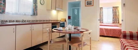 Austin Tourist Park - Schoolies Week Accommodation 1