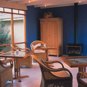 Bed And Views Kiama - Schoolies Week Accommodation 1