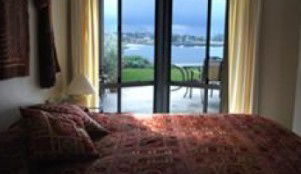 Beachfront Apartment Kiama - Schoolies Week Accommodation 1