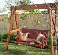 Bell Chapel Bed and Breakfast - Schoolies Week Accommodation