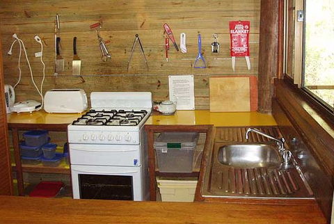 Carawirry Cabins - Schoolies Week Accommodation 2