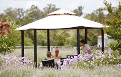 Camelot Retreat - Schoolies Week Accommodation 2