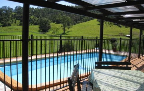 Barkeldine Farm Country Retreat - Schoolies Week Accommodation 1