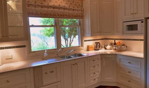 Bonnay - Schoolies Week Accommodation 1