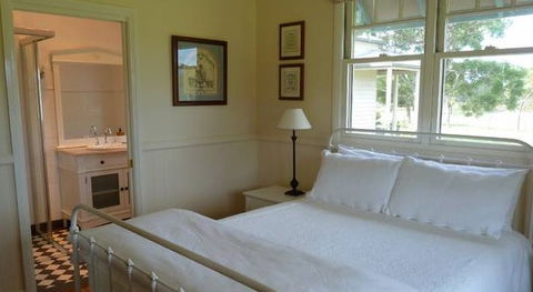 Bonnay - Schoolies Week Accommodation 2