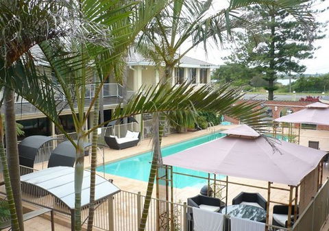 Blue Pacific Motel - Schoolies Week Accommodation 1