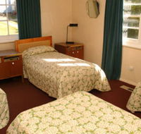 Clanwilliam Blackheath - Schoolies Week Accommodation