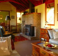 Broomelea - Schoolies Week Accommodation