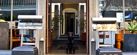 Altamont Hotel - By 8Hotels - Schoolies Week Accommodation 2