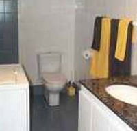 A Beach House Near Manly - Schoolies Week Accommodation