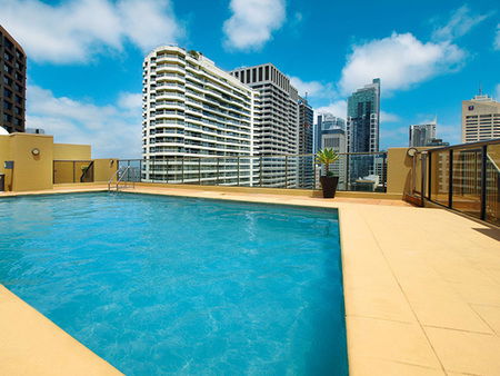 Oaks Hyde Park Plaza - Schoolies Week Accommodation 0