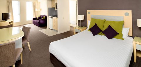 BreakFree On George - Schoolies Week Accommodation 3