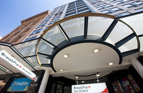 BreakFree On George - Schoolies Week Accommodation 4