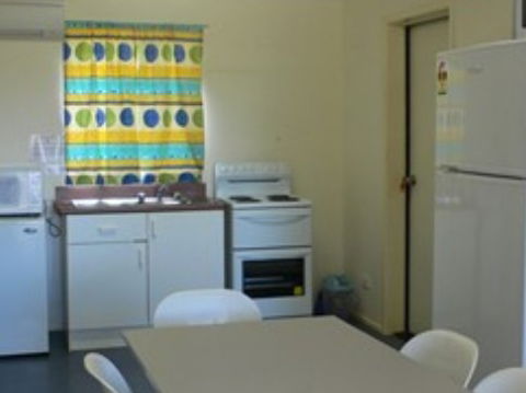 Camp Cypress Ltd - Schoolies Week Accommodation 1