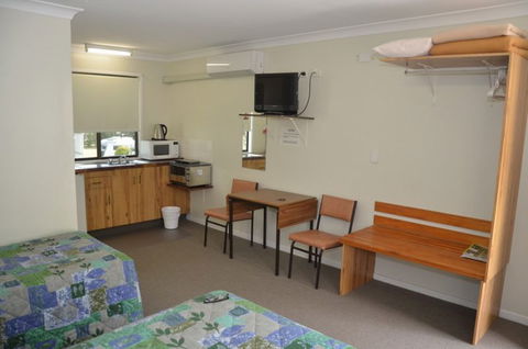 Killarney Sundown Motel - Schoolies Week Accommodation 5