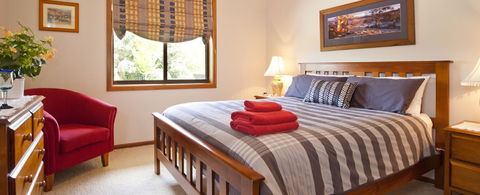 Clifton Gardens Bed And Breakfast - Orange NSW - Schoolies Week Accommodation 0