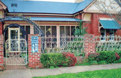 Carinya B And B - Schoolies Week Accommodation 2