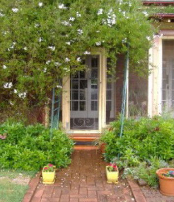 Carinya B And B - Schoolies Week Accommodation 4