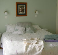 Alligator Creek Bed and Breakfast - Schoolies Week Accommodation