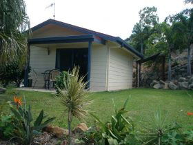 Grasstree Beach Bed And Breakfast - Schoolies Week Accommodation 2