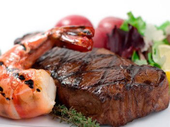 Alexandras On Takalvan - Schoolies Week Accommodation 1