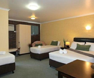 Alexandras On Takalvan - Schoolies Week Accommodation 8