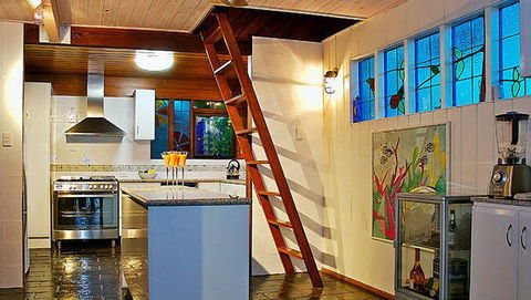 1770 Sovereign Lodge Resort - Schoolies Week Accommodation 0