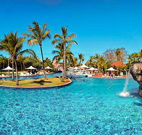 Mercure Capricorn Resort Yeppoon - Schoolies Week Accommodation