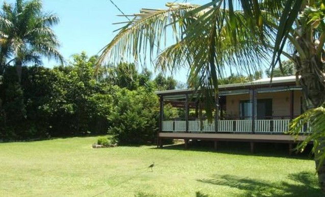 Boonooroo QLD Schoolies Week Accommodation