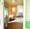 Flora Alba Cottage and Jacaranda on Pallas - Schoolies Week Accommodation
