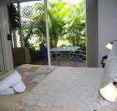 Alexander Lakeside Bed and Breakfast - Schoolies Week Accommodation