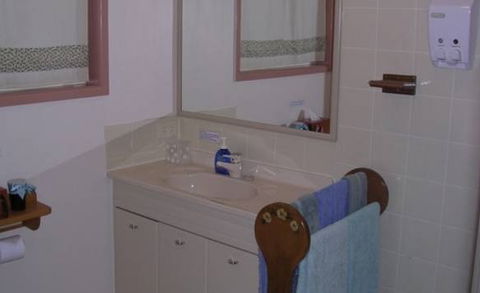 Twinstar Guesthouse And Observatory - Schoolies Week Accommodation 1