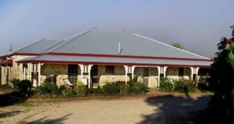 Twinstar Guesthouse And Observatory - Schoolies Week Accommodation 3