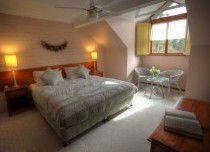 Girraween Country Inn - Schoolies Week Accommodation 3