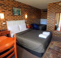 Apple and Grape Motel - Schoolies Week Accommodation