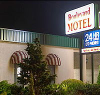 Boulevard Motel - Schoolies Week Accommodation