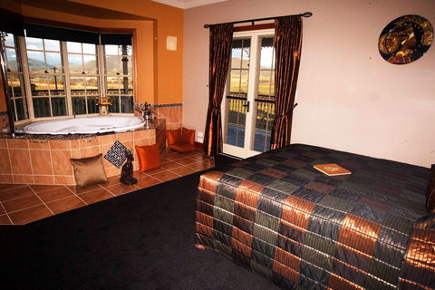 R On The Downs Rural Retreat - Schoolies Week Accommodation 4