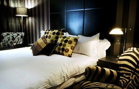 Emporium Hotel - Schoolies Week Accommodation 3