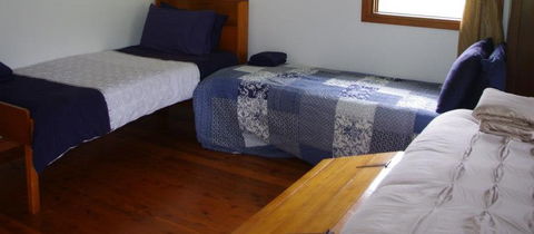 Crebra Farmhouse - Schoolies Week Accommodation 1