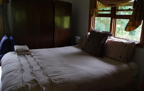 Crebra Farmhouse - Schoolies Week Accommodation 3