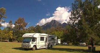 Mount Barney Lodge - Schoolies Week Accommodation 0