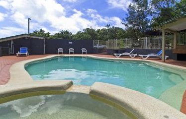 Whalewatch Ocean Beach Resort - Schoolies Week Accommodation 0