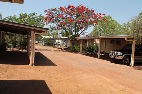 Ironbark Inn Motel - Schoolies Week Accommodation 5