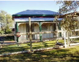 Cunnamulla Cottage Accommodation - Schoolies Week Accommodation 0