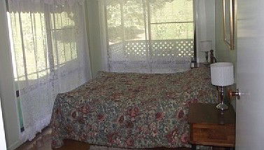 Possum Lodge - Holiday Home - Schoolies Week Accommodation 3