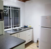 Homewood Cottages - Schoolies Week Accommodation