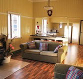 Lee Farmstay - Schoolies Week Accommodation
