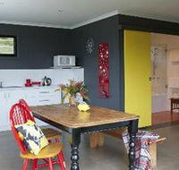 Deshons Retreat - Schoolies Week Accommodation