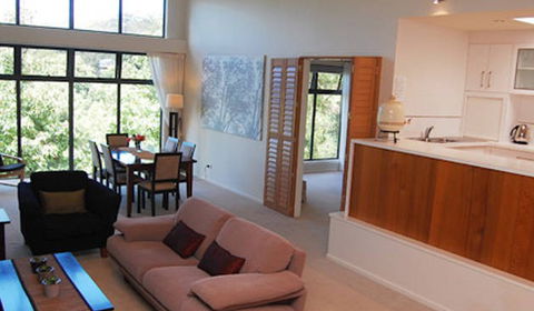 Ravensbourne Escape Silverwood Lodge - Schoolies Week Accommodation 3